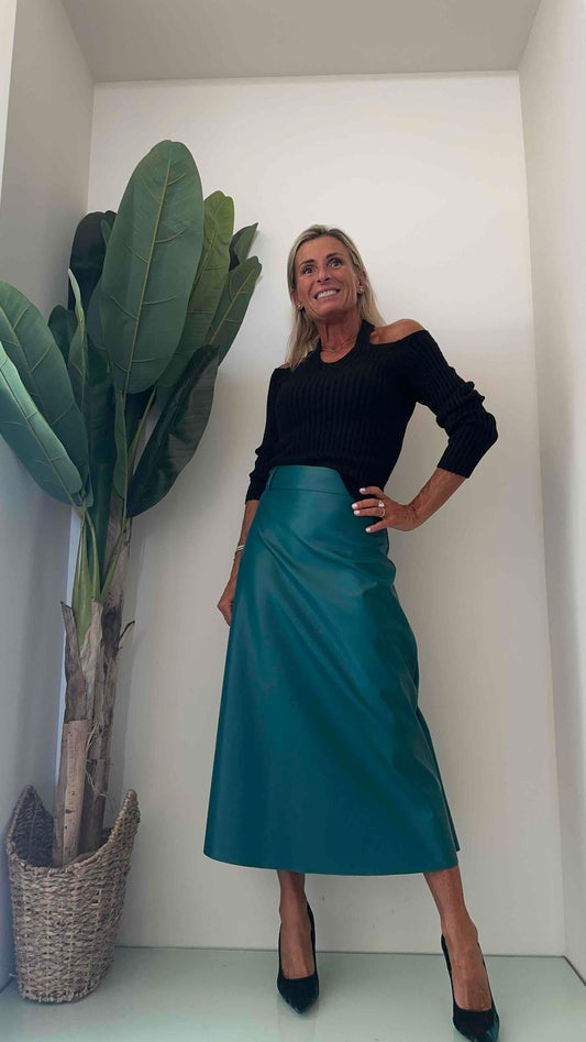 F3 - M1392002 - MAGLIA VISCOSA COSTINE SCOLLO C/LACCETTO