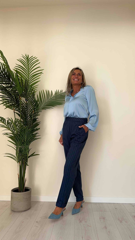 GIORGIA & JHONS - 60061SS24 - BLUSA CANNOSCINO, SCOLLO A V, POLSI ELASTICI