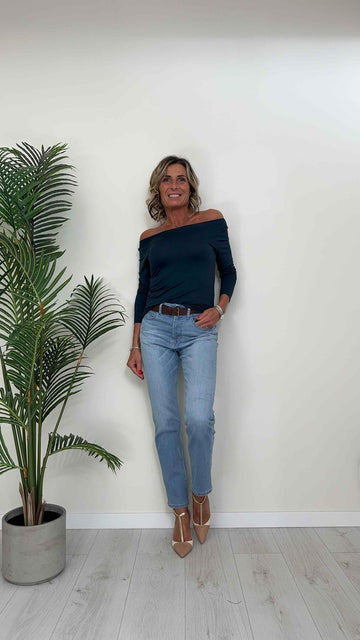 SUSYMIX - B0673 - T-SHIRT VISCOSA, SCOLLO BARCHETTA, TAGLIO VIVO