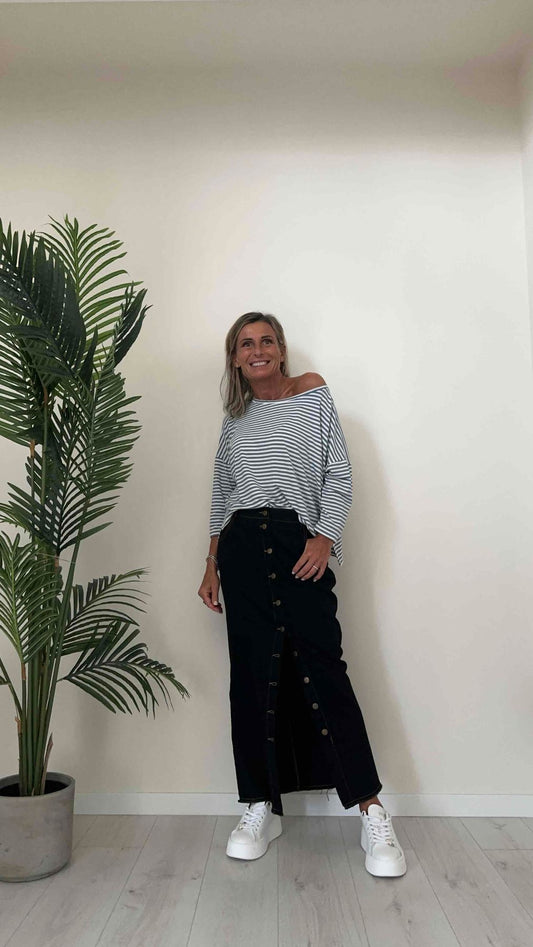 GIORGIA & JHONS - 60162SS24 - T-SHIRT VISCOSA, RIGHINE, MANICA 3/4, SCATOLA CON SPACCHETTI