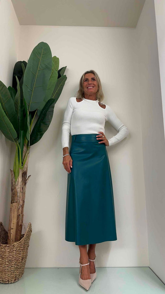 DAFNE - ZM50002P22 - MAGLIA VISCOSA COSTINE CUT OUT SPALLE SLIM FIT