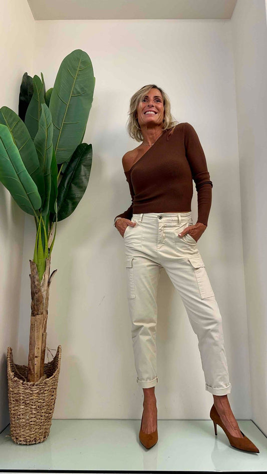 LALTERNATIVASTYLE - 2065P135 - PULL VISCOSA CROP SCOLLO ASIMETRICO PIU CUT OUT