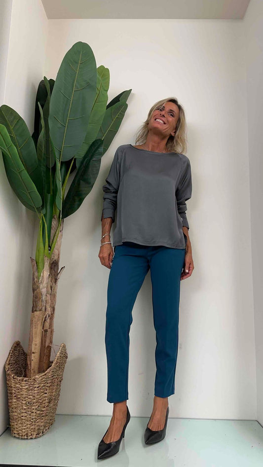 PLEASE - FOH4CEXC09 - BLUSA SPACCHETI LATERALI TINTO CAPO